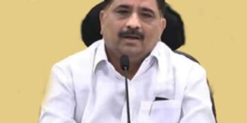 ఆర్టీసీ చార్జీలు పెంపు పేదలపై పెనుభారం : మాజీ మంత్రి కాలవ శ్రీనివాసులు