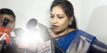 అనితకు వైసిపి నేత బెదిరింపులు