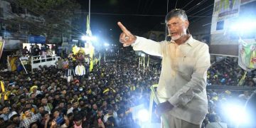 మెడమీద కత్తిపెట్టి ఆస్తులు కొట్టేస్తున్న జె-గ్యాంగ్‌