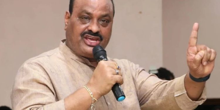 గోబెల్స్ని మించిపోయిన జగన్: అచ్చెన్నాయుడు