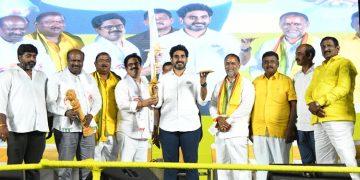జగన్‌ ఫ్యాన్‌కు జనం ఉరి!