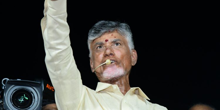 బూతులు.. దాడులు.. జగన్!