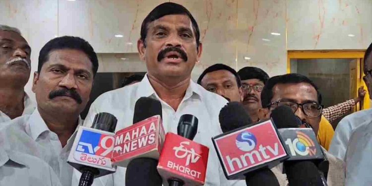 సజ్జల, పేర్ని నానిని పోలీసులు కస్టడీలోకి తీసుకోవాలి