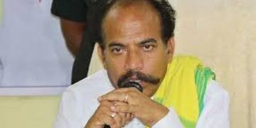 చరిత్రలో నిలిచేలా పింఛన్ల పంపిణీ