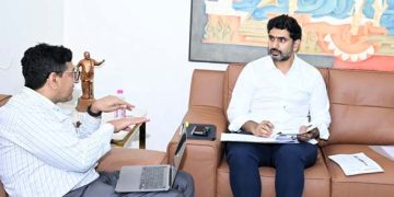 ఐటీ పరిశ్రమల స్థాపన కోసం దేశంలోని టాప్‌-10 పారిశ్రామికవేత్తలతో చర్చిస్తాం