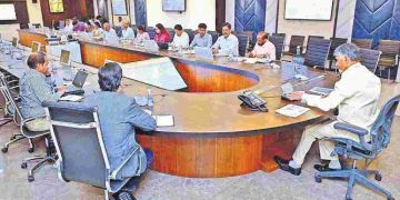 ఏపీ ప్రభుత్వాసుపత్రులు దేశంలోనే బెస్ట్‌గా ఉండాలి: సీఎం చంద్రబాబు