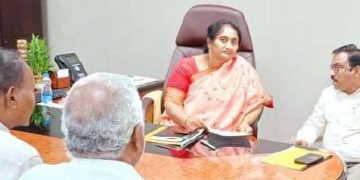 రాష్ట్ర పండుగగా వాల్మీకి జయంతి