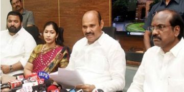 మార్చి నాటికి లక్ష ఇళ్ల నిర్మాణం