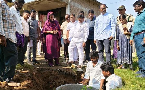 పరిసరాల పరిశుభ్రత ప్రజలందరి బాధ్యత