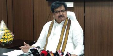 ఐదేళ్లు దుష్టపాలన సాగించి నేడు నీతి కబుర్లా?