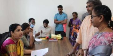 నకిలీ డాక్యూమెంట్లతో జోగి అనుచరులు మోసం