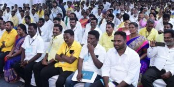 పసుపు సైన్యమే నా గుండెధైర్యం