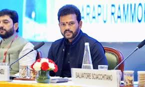 30వేలమంది పైలట్లు అవసరం