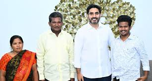 స్టార్టప్ మహాకుంభ్ ఈవెంట్లో మంగళగిరి విద్యార్థి ప్రతిభ