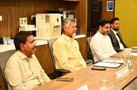 టువాస్‌ను స్టడీ చేసిన సీఎం