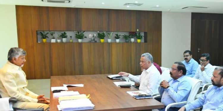 ‘స్త్రీశక్తి’పై బీ అలెర్ట్