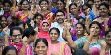 మంగళగిరి ఆడపడుచులు నా అక్కాచెల్లెళ్లు!