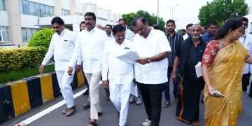 నెల్లూరులో కలిపిన గ్రామాలను ప్రకాశంలో చేర్చాలి