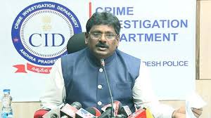 ఇద్దరు ఐపీఎస్లకు షాక్