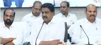 పథకాల అమలులో ప్రజా సంతృప్తి పెరగాలి