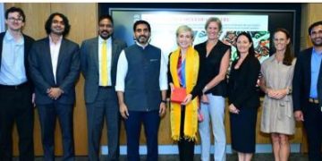 ఏపీలో అడుగుపెట్టండి!