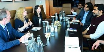 ఫార్మసీ, పారా మెడికల్‌ కోర్సుల్లో పాఠ్య ప్రణాళికల వృద్ధికి సహకరించండి