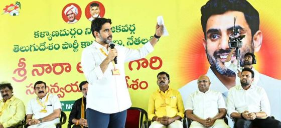 సీఎం చంద్రబాబు అనుభవంతో..దూసుకెళుతున్న రాష్ట్రం