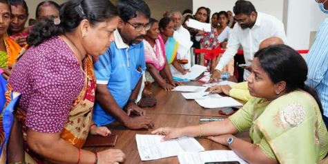 గోపిరెడ్డి అనుచరుల భూమి కబ్జా