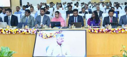 కేంద్ర నిధులపై తాత్సారమేంటి?