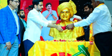 ప్రవాసాంధ్రులను గుండెల్లో పెట్టుకుంటా