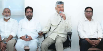 పండుగ కోసం.. ఉత్సాహంగా స్వగ్రామాలకు జనం