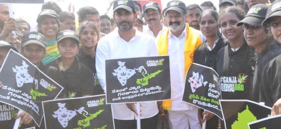 అడ్డంకులను అధిగమించి విజయం