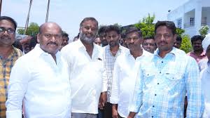 యువతకు క్రీడలలో విస్తృత అవకాశాలు