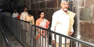 ప్రజా నాయకుడు.. శ్రీవారి సేవకుడు