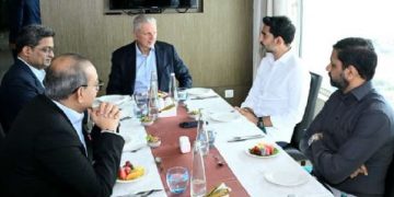 విశాఖలో డెవలప్ మెంట్ సెంటర్, జీసీసీ ఏర్పాటుచేయండి