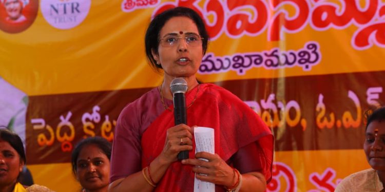 ప్రజా ఆశీస్సులే చంద్రబాబుకు శ్రీరామరక్ష