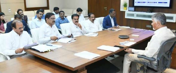 దీపం లబ్దిదారులకు పీఎన్జీ వినియోగంపై అవగాహన