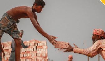 శ్రమకు గుర్తింపు… శ్రామికులకు గౌరవం
