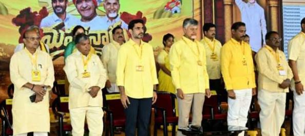 జాతీయ జెండా దేశానికి గౌరవం..పసుపు జెండా తెలుగువారి ఆత్మగౌరవం