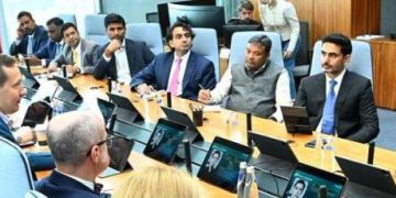 స్బెర్ బ్యాంక్ గిగావాట్ ఎల్ఎల్ఎం సేవలను భారత్ లో  విస్తరించండి