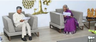 ఆక్వా, పొగాకు రైతుల భారం తగ్గించండి