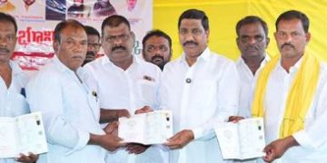 అభివృద్ధిపై చర్చకు రావాలంటే.. తప్పుడు సవాళ్లెందుకు?