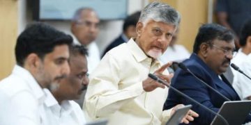 పెన్షన్లు-సంక్షేమం కోసం చిన్న కుటుంబాలుగా విడిపోవద్దు